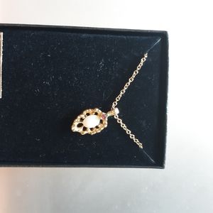 Necklaces with pendant